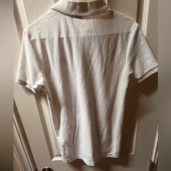 WOMEN’S WHITE U.S. POLO ASSN COLLARED POLO, SIZE XS, 2 BUTTONS - Picture 2 of 4